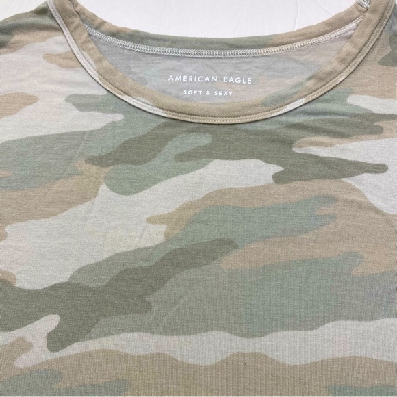 AMERICAN EAGLE Soft and Sexy Short Sleeve Camo Print T-Shirt Size Medium - Picture 2 of 3